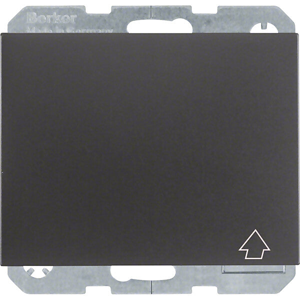 Hager/Berk SCHUKO-Steckdose mit Klappdeckel K.1 47517106